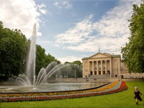 teatr wielki w Poznaniu